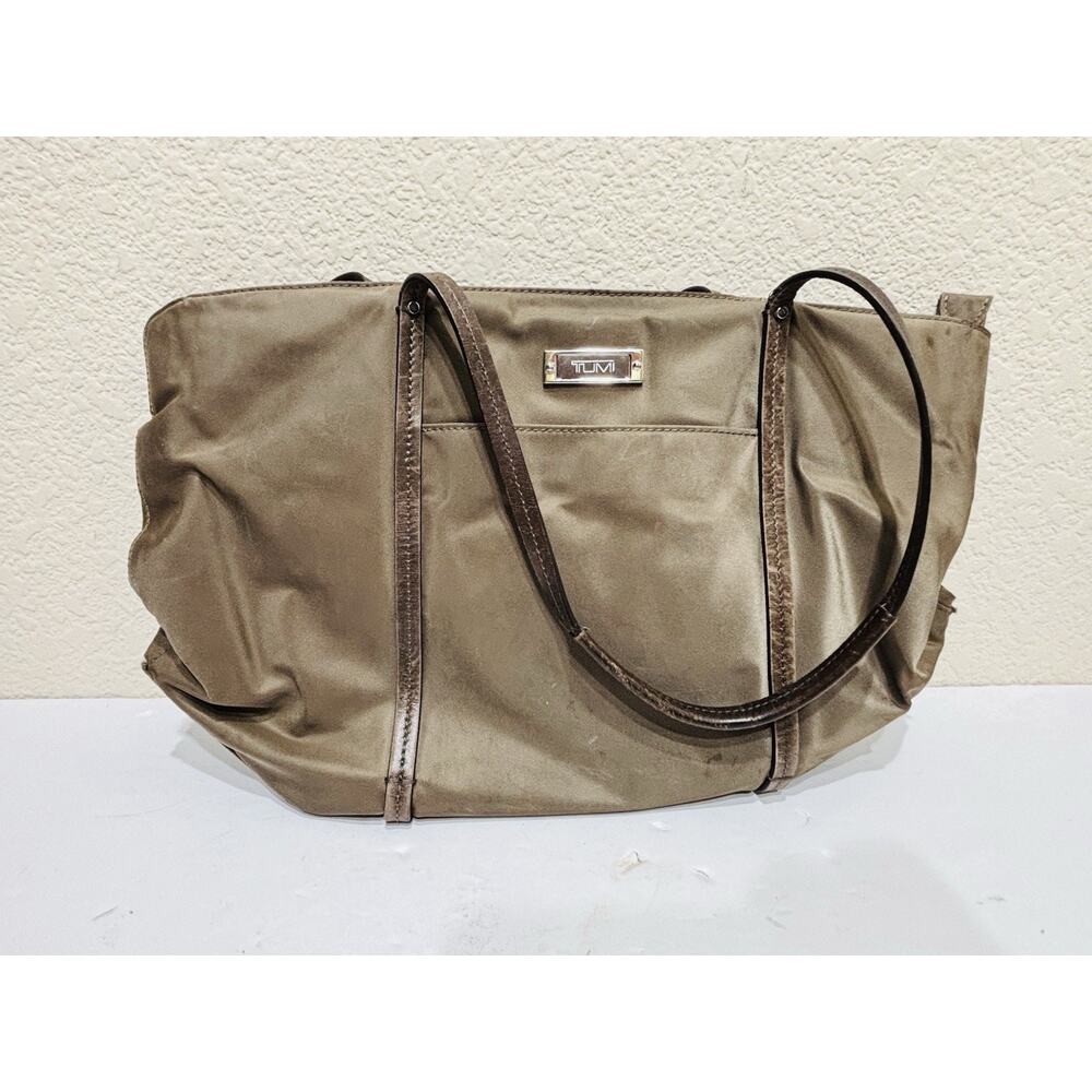 Tumi Voyageur Q Tote Smoky Quartz Bag Women's Purse Handbag Travel Tote Bag